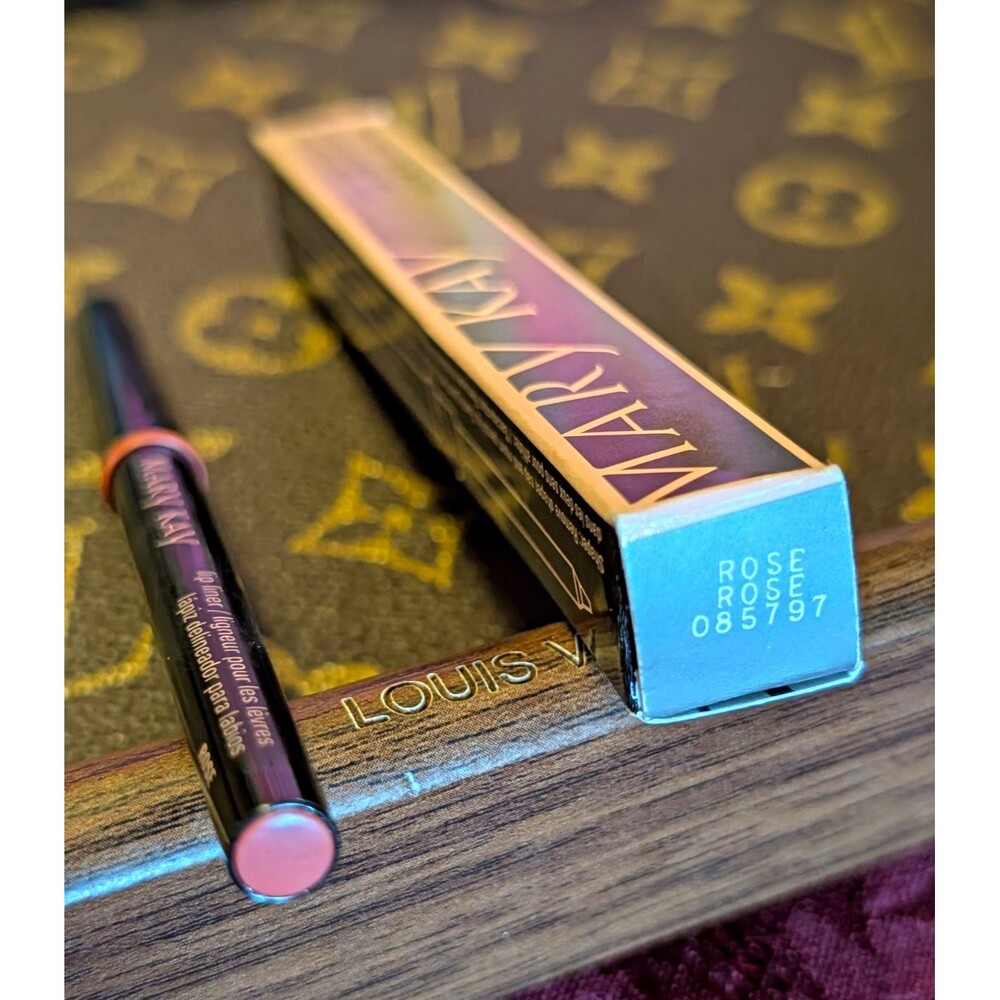 Mary Kay Lip Liner Pencil Rose 085797 0.01 oz Net Wt 0.28 g